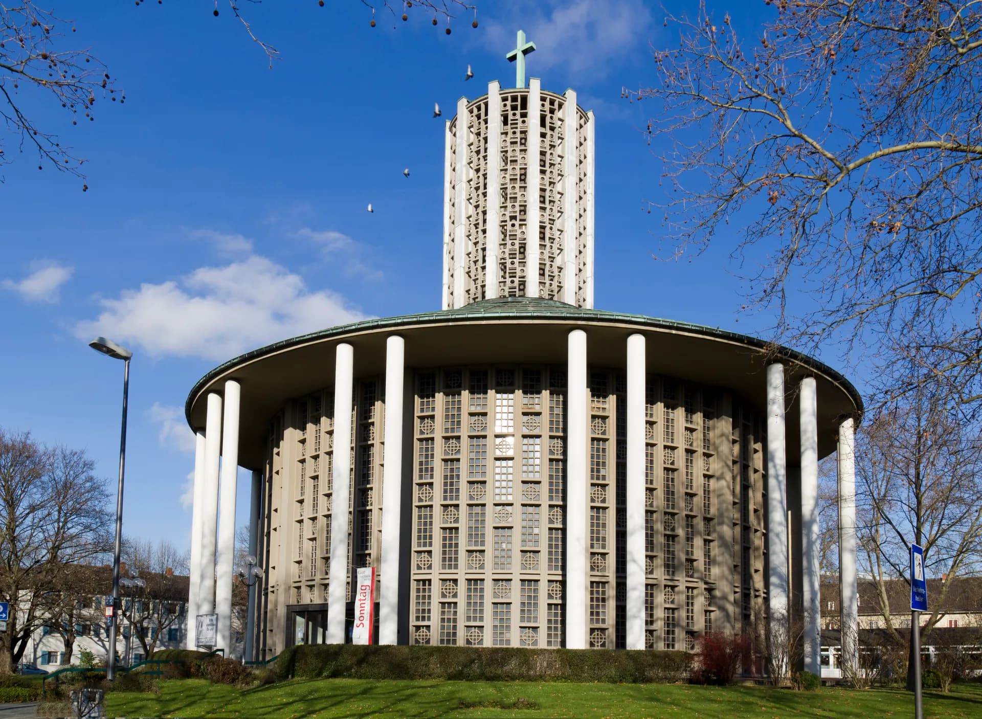 Friedenskirche in Ludwigshafen-Friesenheim