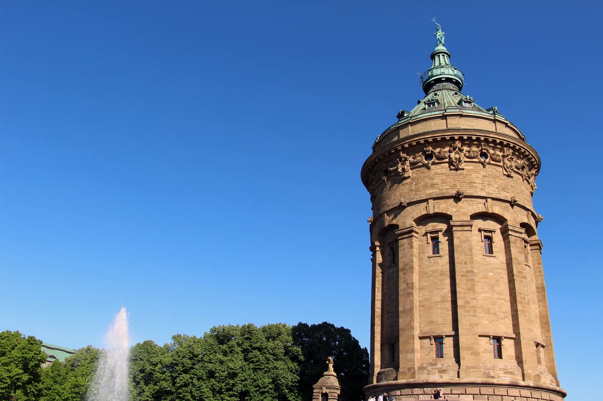 Mannheimer Wasserturm am Friedrichsplatz