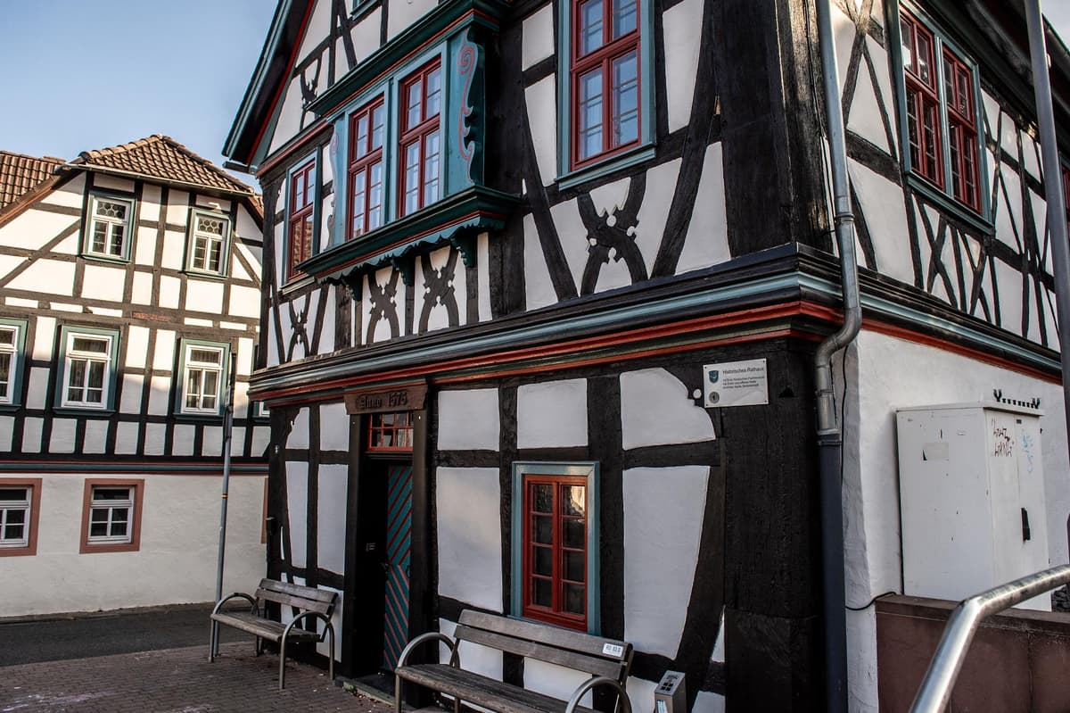 Historischer Ortskern Roßdorf mit Fachwerkhäusern